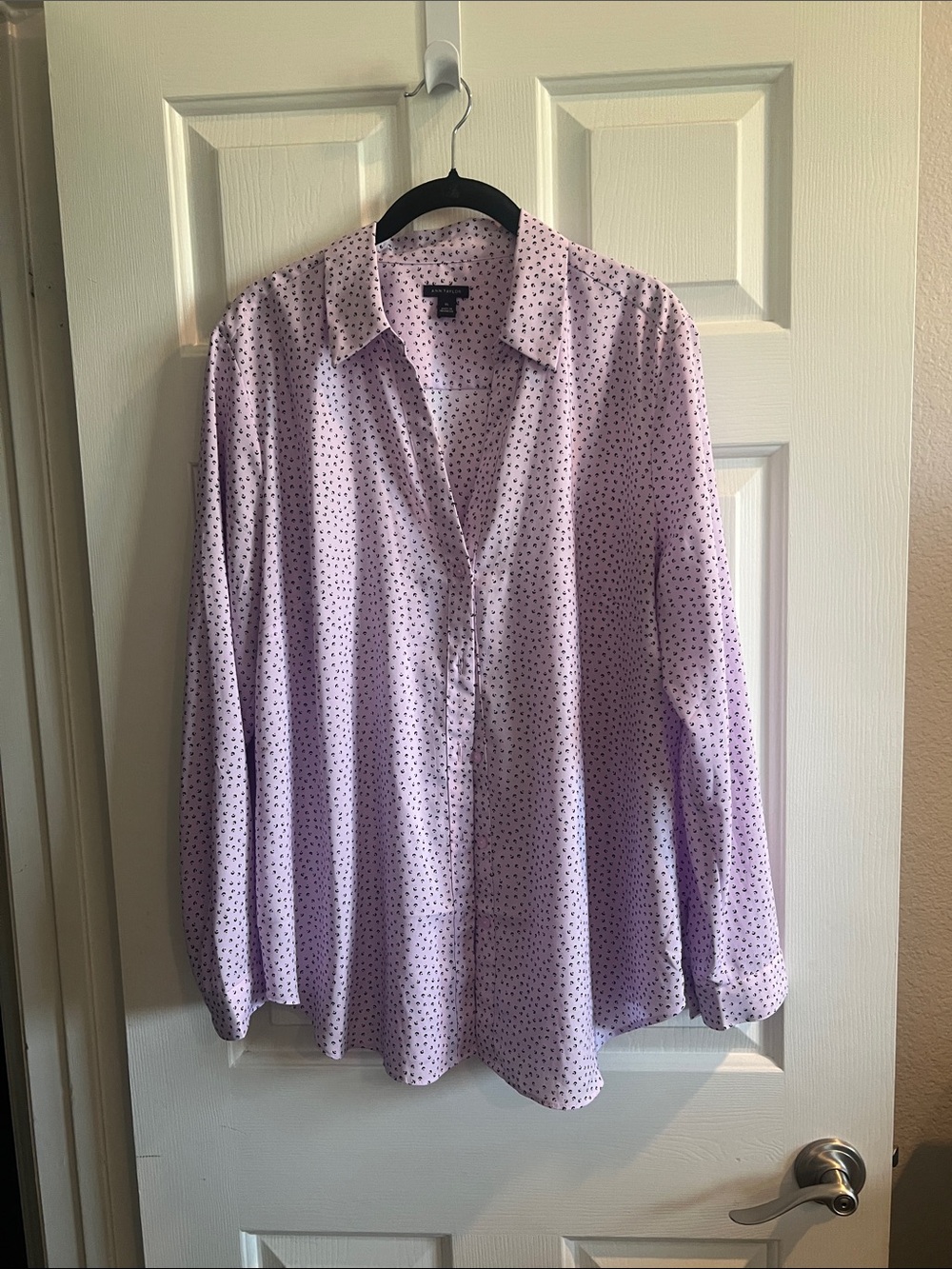 Ann Taylor Lavender Polka Dot Blouse - Picture 1 of 4
